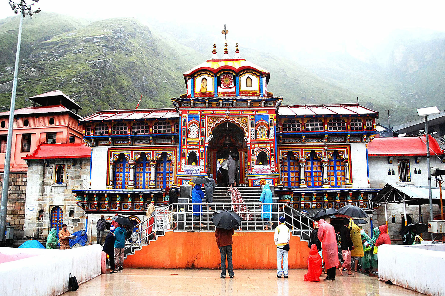 Badrinath Yatra packages