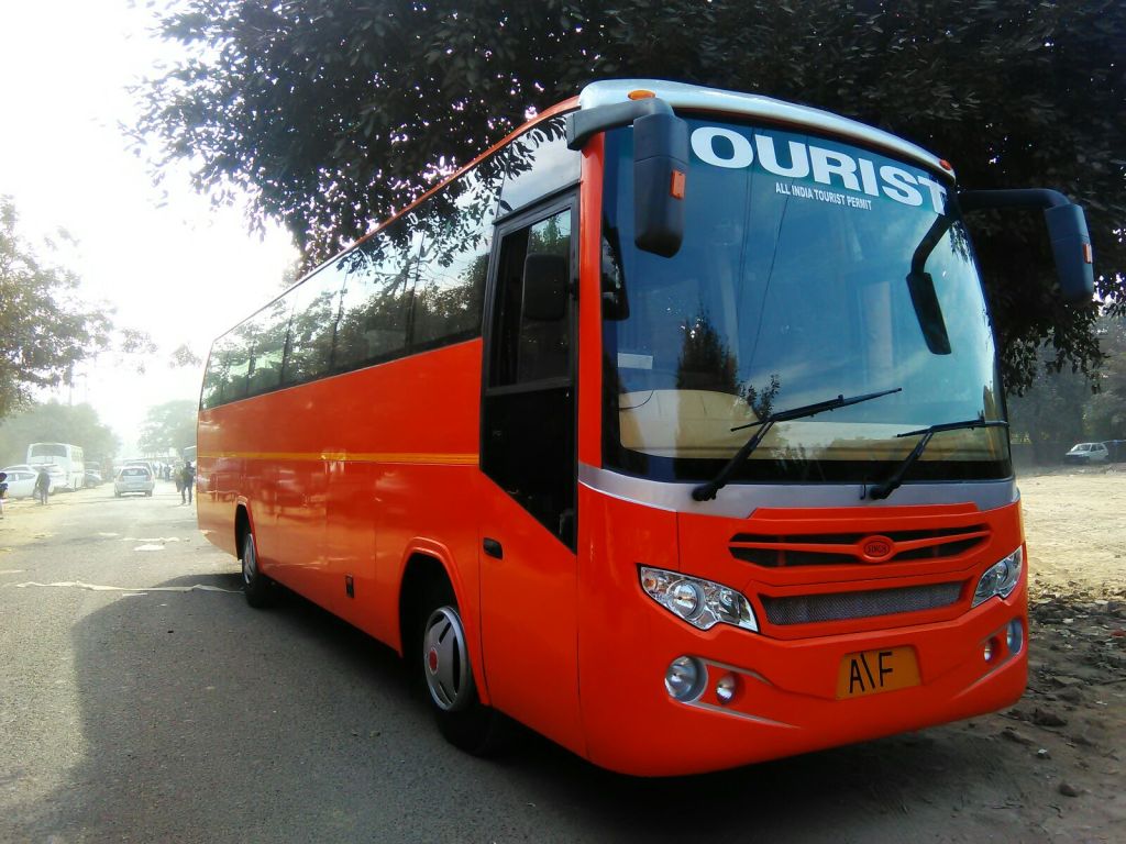 16 Seater Bus Hire